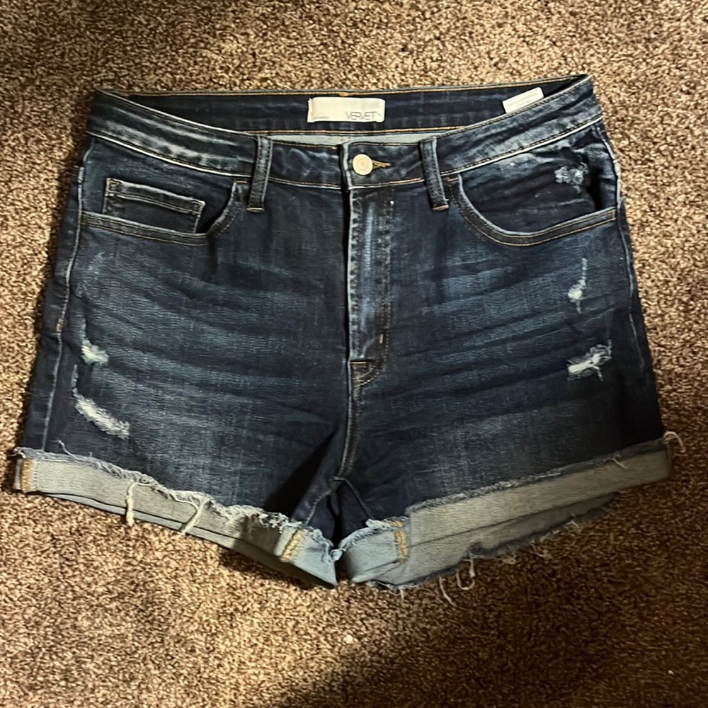 Vervet Curve Shorts